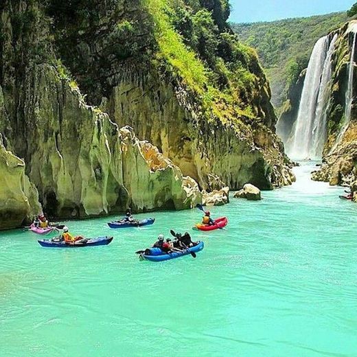 Cascada de Tamul