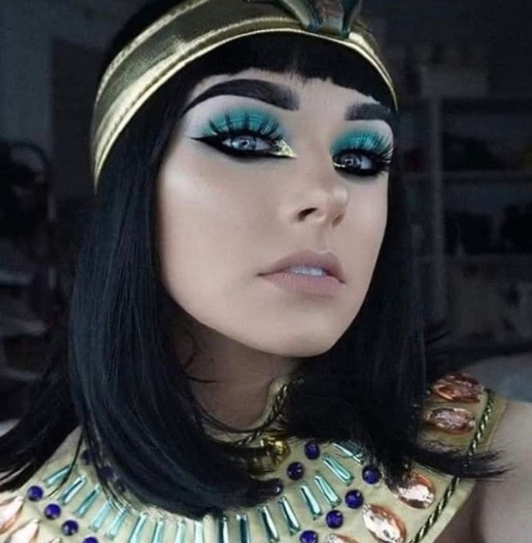 Fashion Maquillaje estilo Cleopatra 