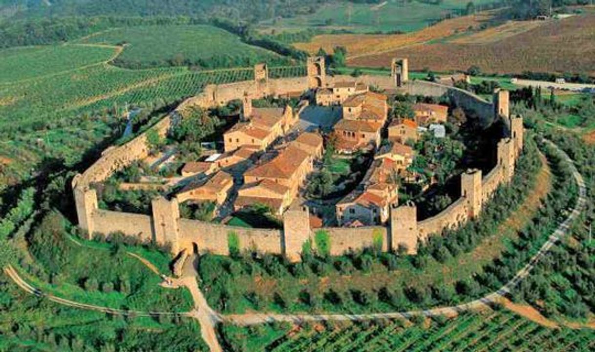 Place Monteriggioni