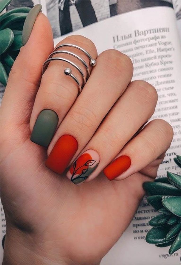 Moda ✩| nails 