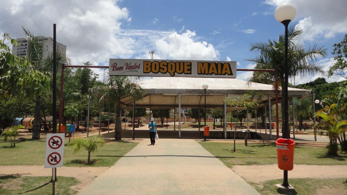 Place Bosque Maia