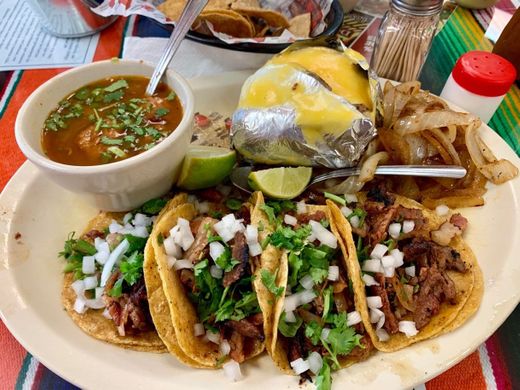 Tacos Don Cuco Mesa