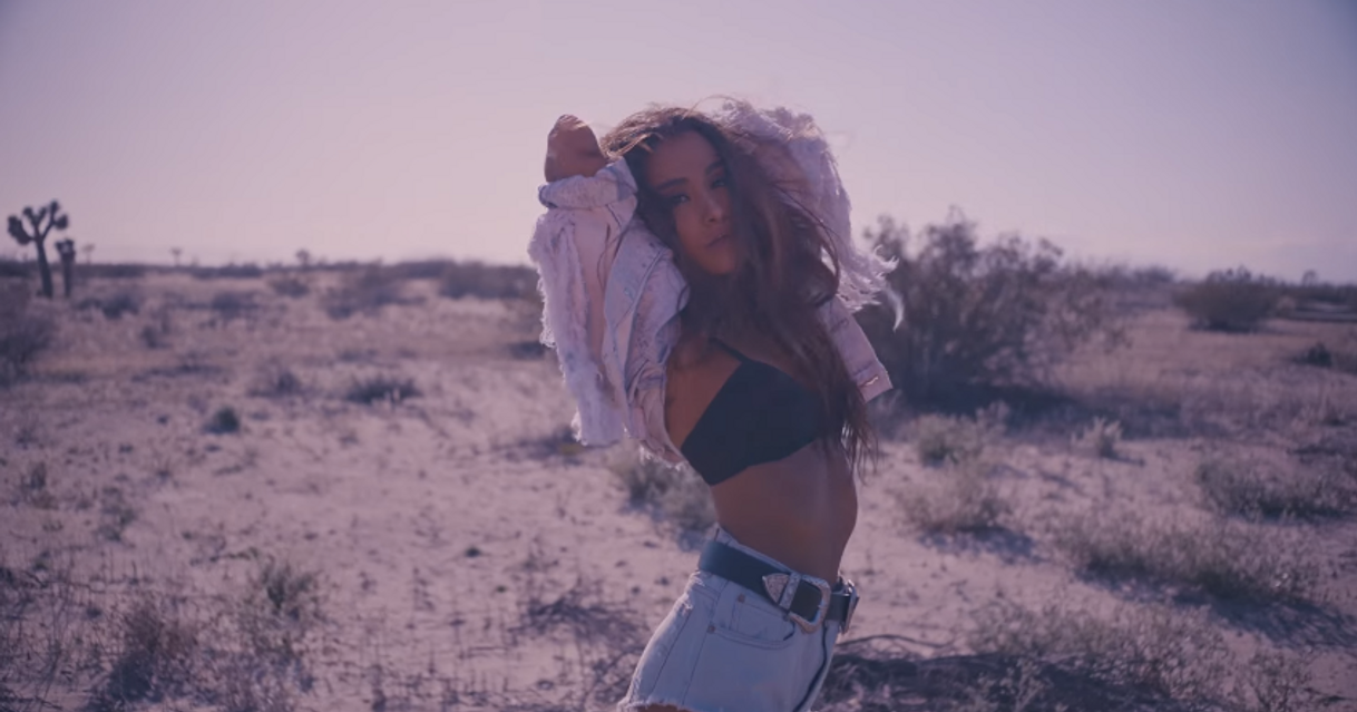 Canción Into You