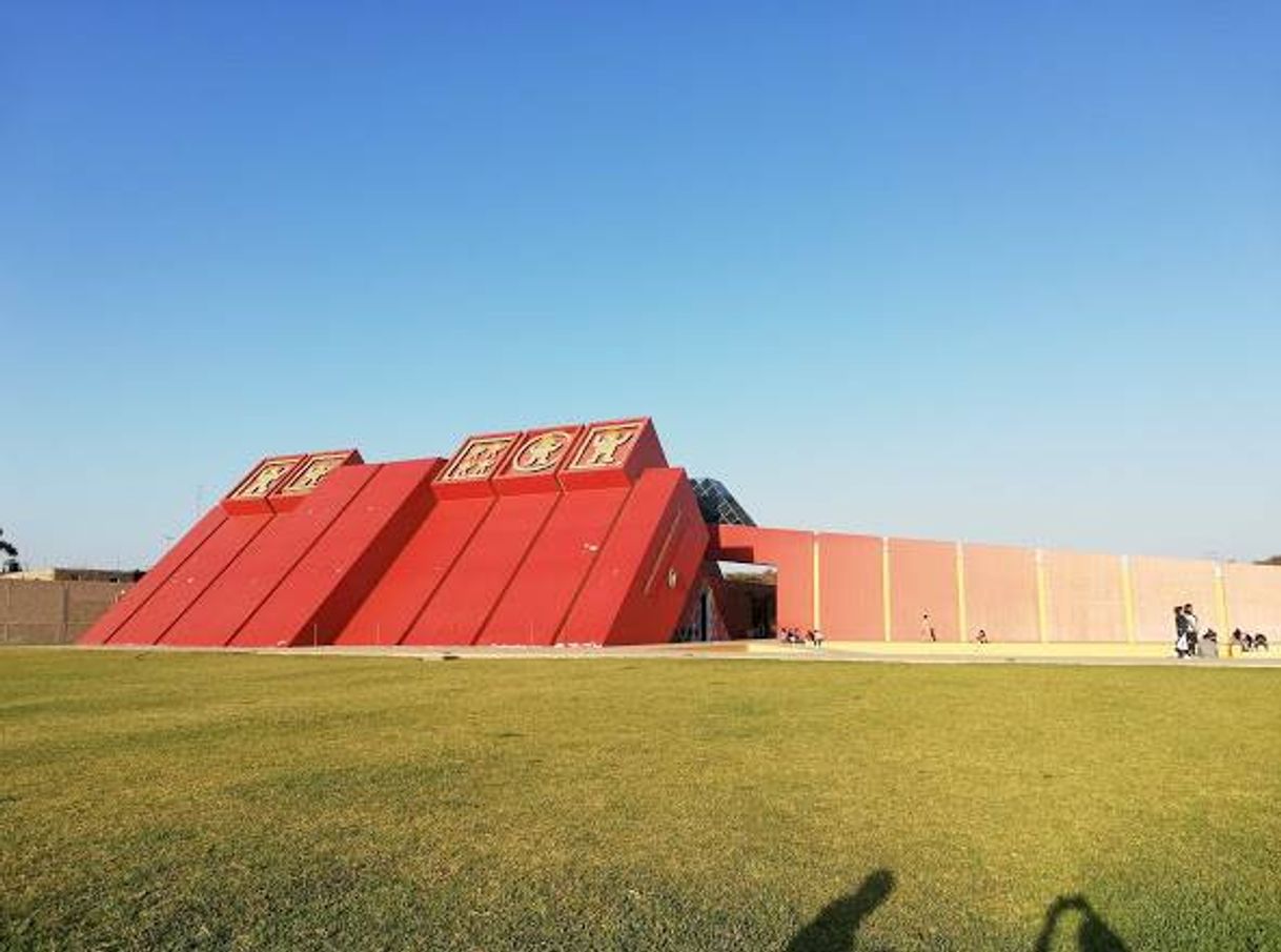 Lugar Museo Tumbas Reales de Sipán