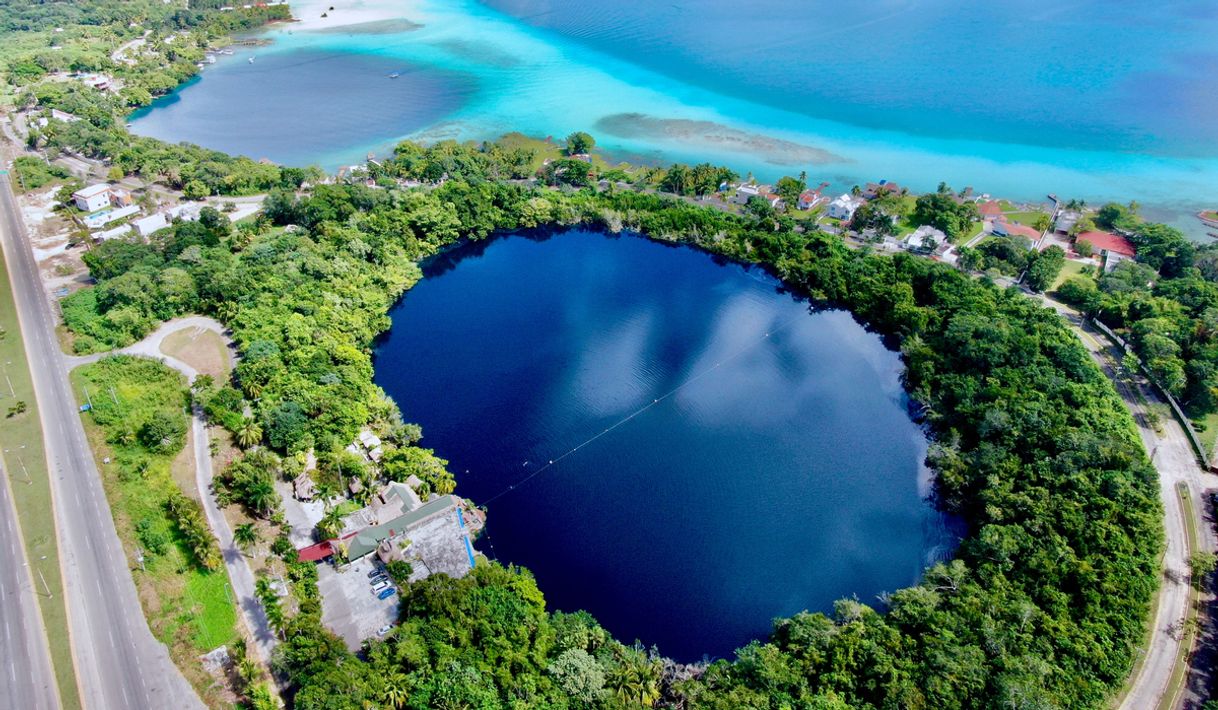 Lugar Cenote Azul