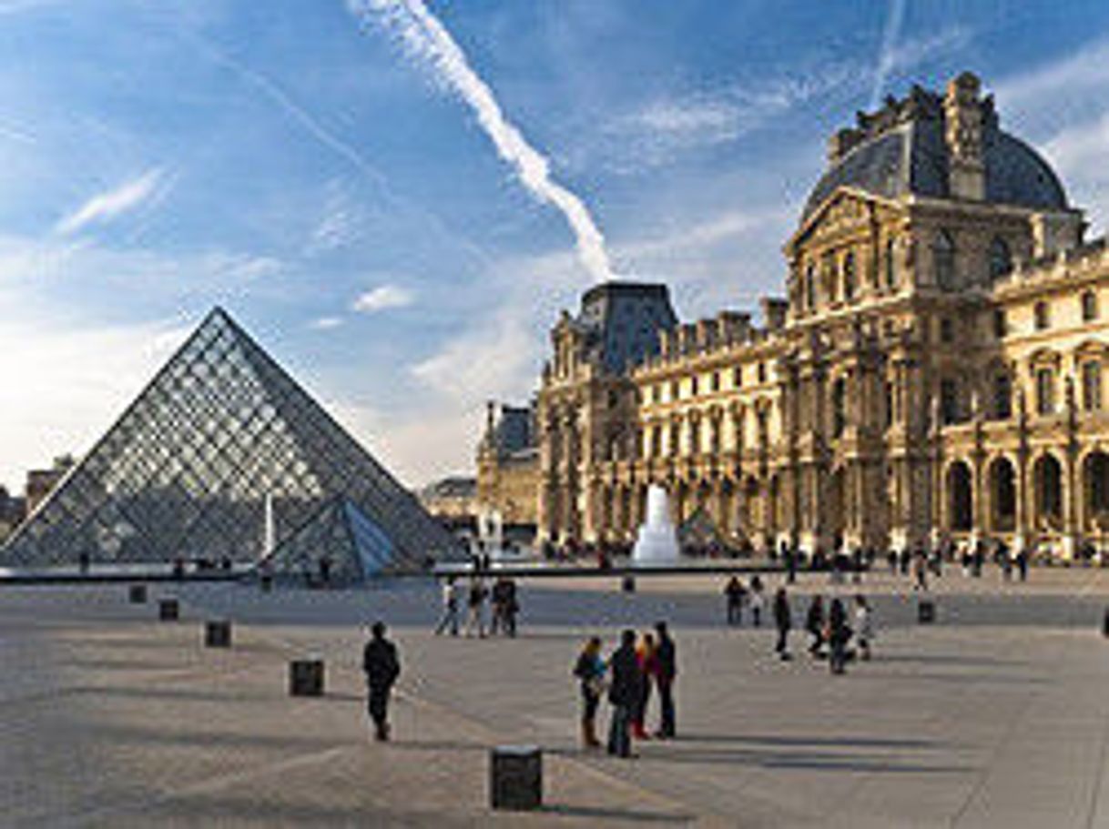 Place Museo del Louvre