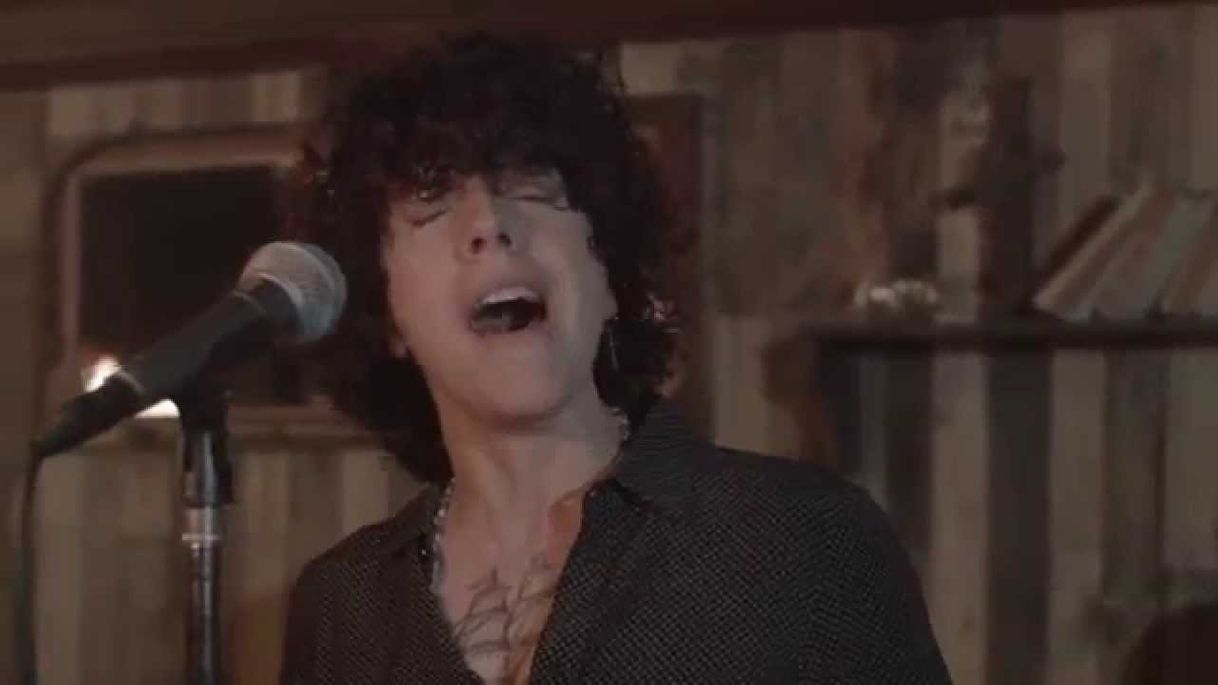 Social LP - Lost On You [Live Session] - YouTube