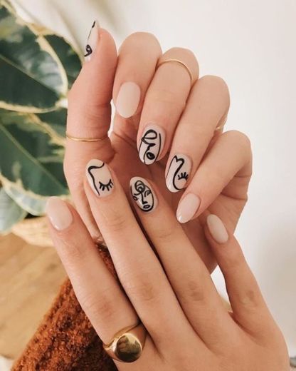 DISEÑOS DISCRETOS DE UÑAS✨✨✨