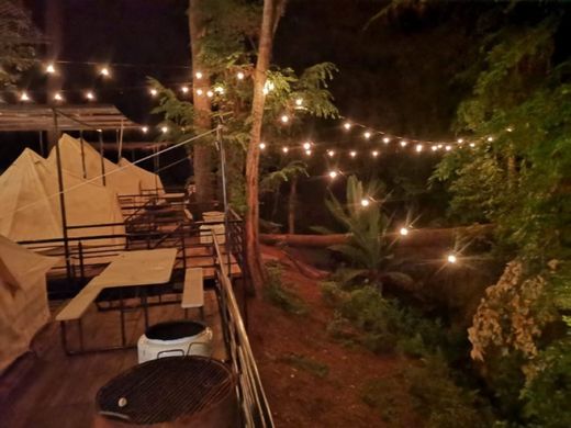 Glamping Rio Valle de Bravo 