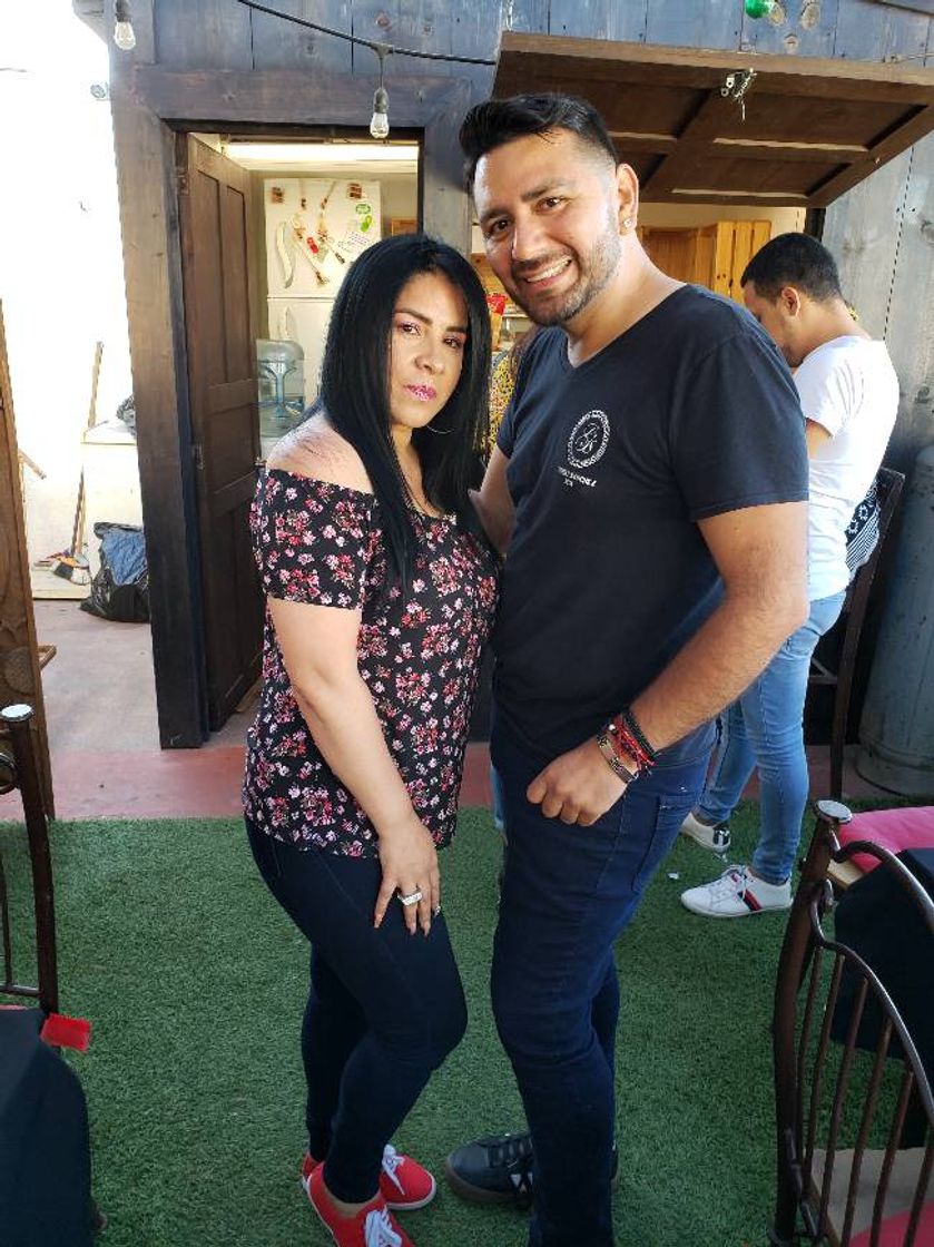 Place Gabriel Sanchez SALÓN