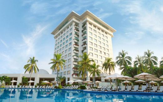 Hotel Emporio Ixtapa