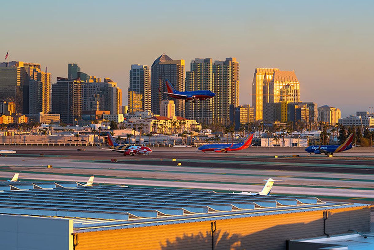 Lugar San Diego International Airport (SAN)