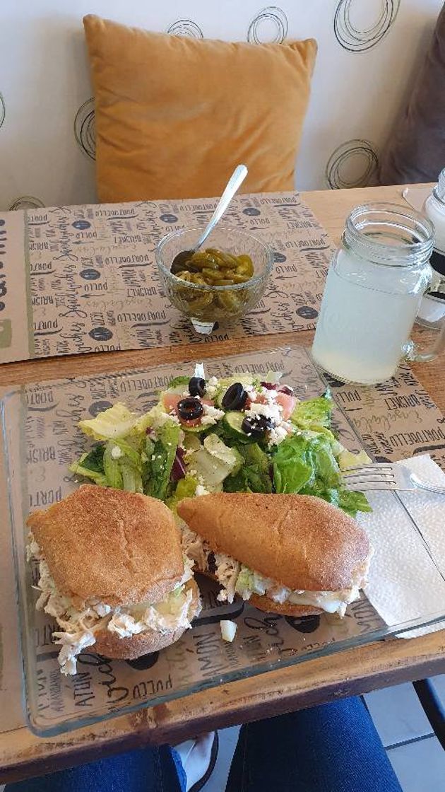Restaurants Salumis