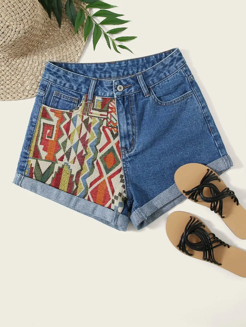 Moda Tribal Embroidery Roll Up Hem Denim Shorts