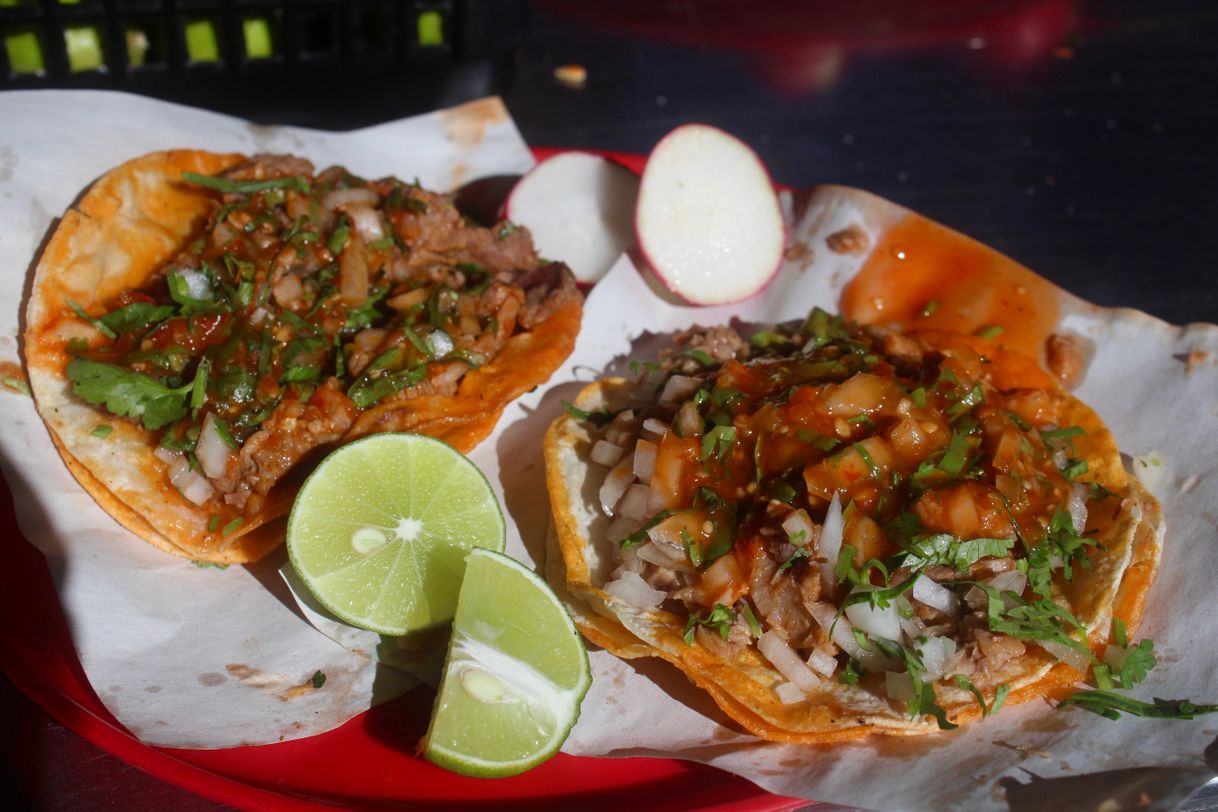 Restaurantes Tacos de birria El compita