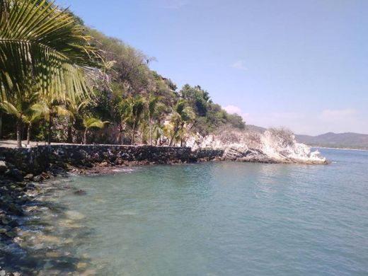 Ixtapa-Zihuatanejo