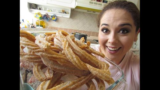 Como hacer CHURROS CASEROS - YouTube