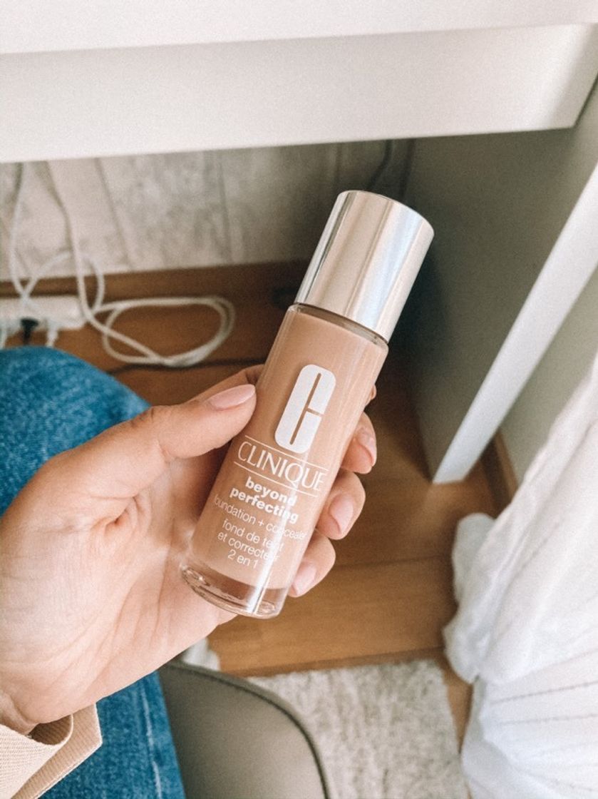 Social CLINIQUE Beyond Perfecting 