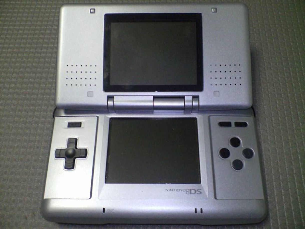 Product NINTENDO DS