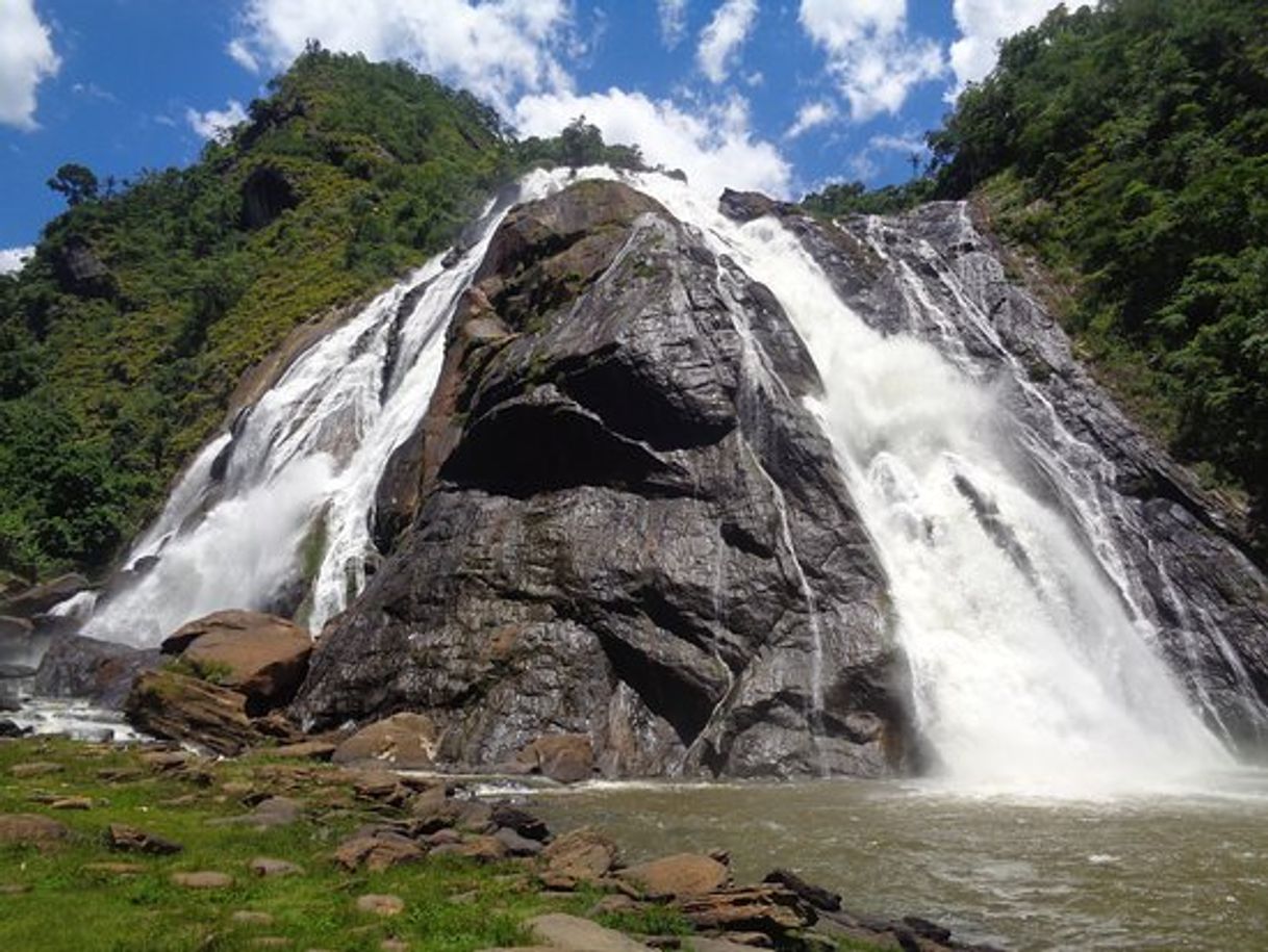 Place Cachoeira da Fumaça