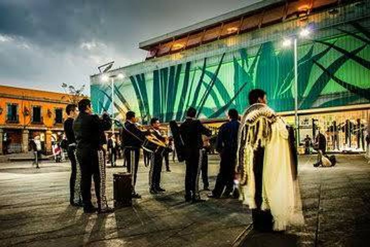 PLAZA GARIBALDI NO PUEDES DEJAR DE VISITARLA 