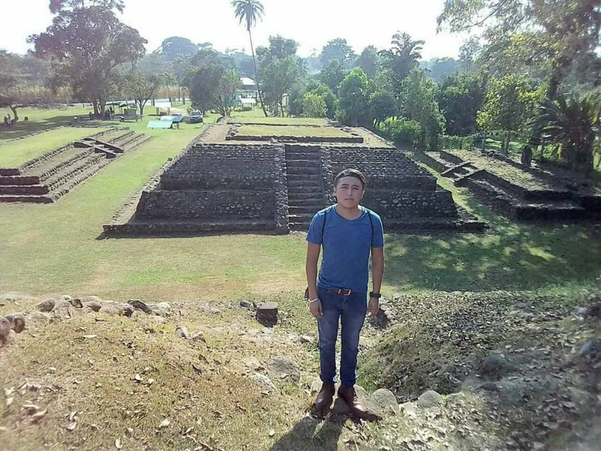 Lugar Avenida los Mayas