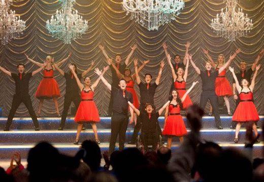 GLEE - YouTube