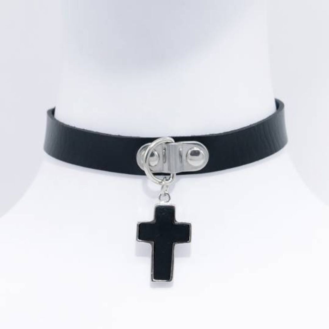 Social Choker cruz MMK