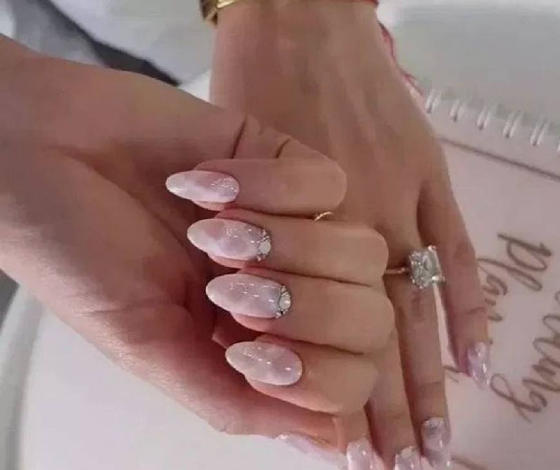 Social 🌸Uñas marmoleadas en tonos rosas 🌸