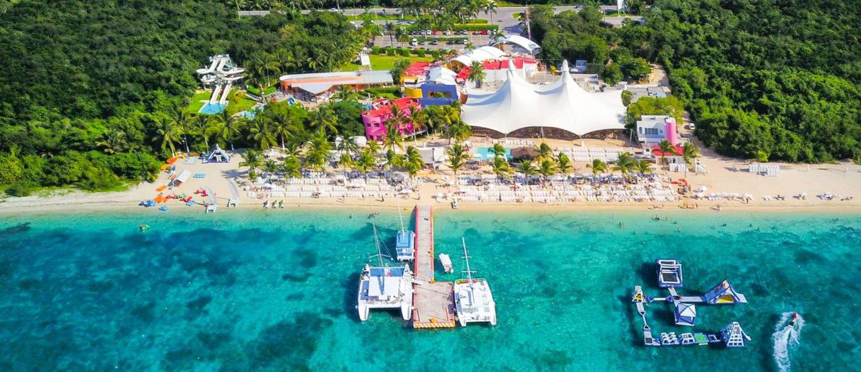 Lugar Playa Mia Grand Beach Park