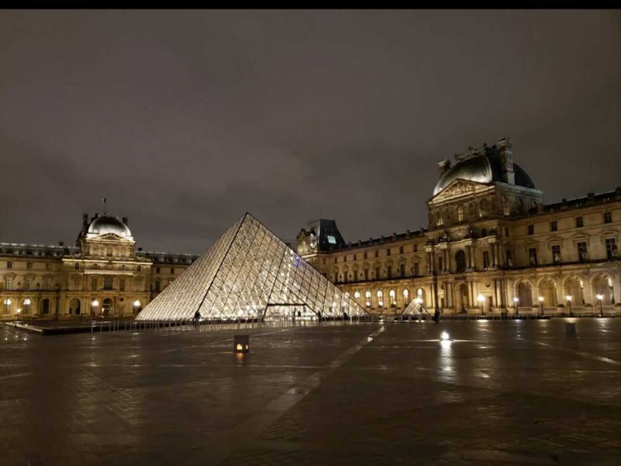 Lugar Museo del Louvre