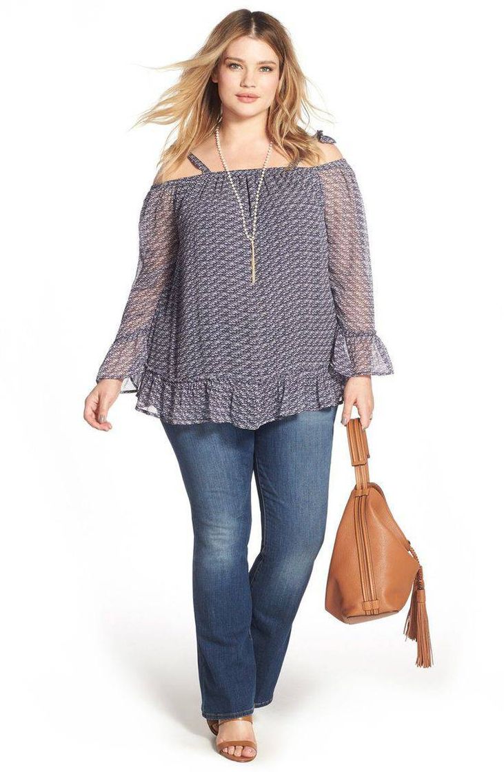 Fashion Look plus size. Despojado e super na moda.  