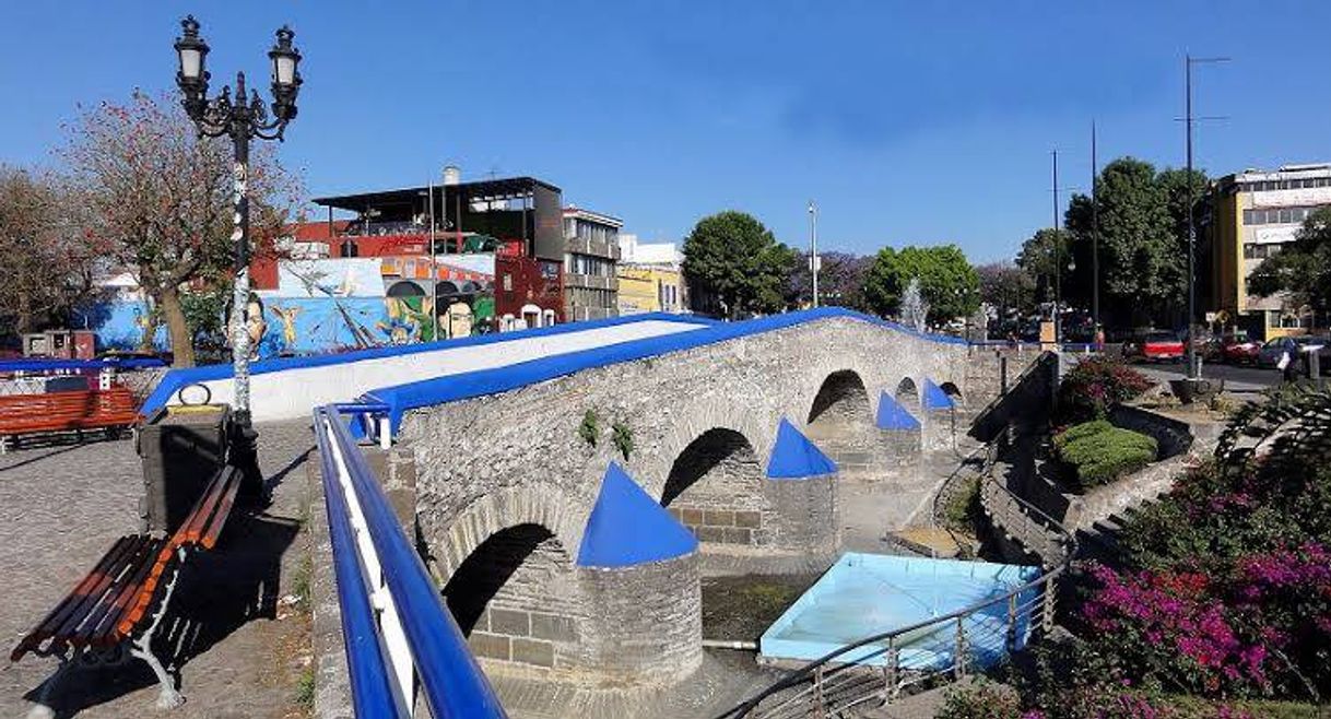 Place Puente de Ovando