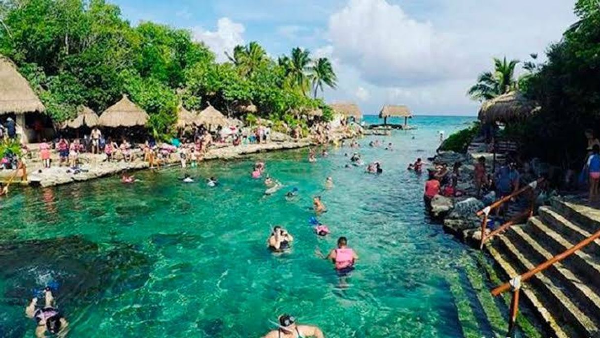 Place XCARET