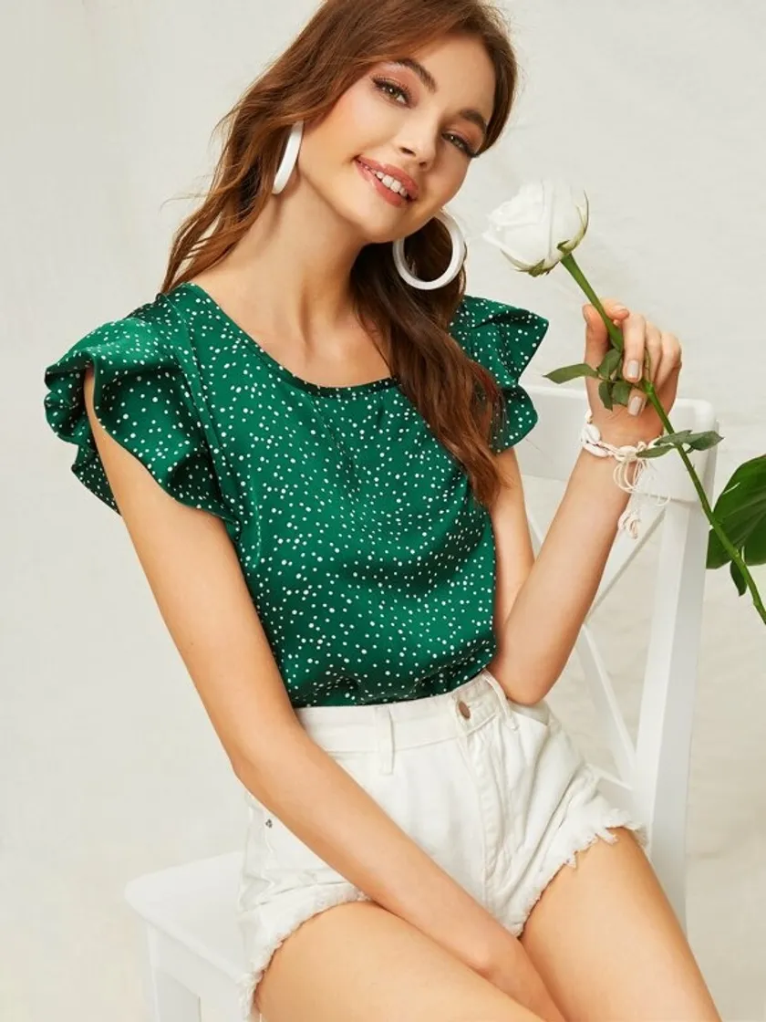 Fashion Blusa de lunares de manga mariposa | Moda de Mujer | SHEIN México