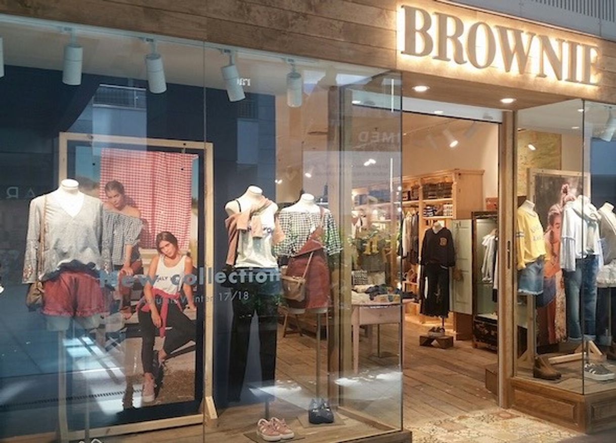Social brownie store