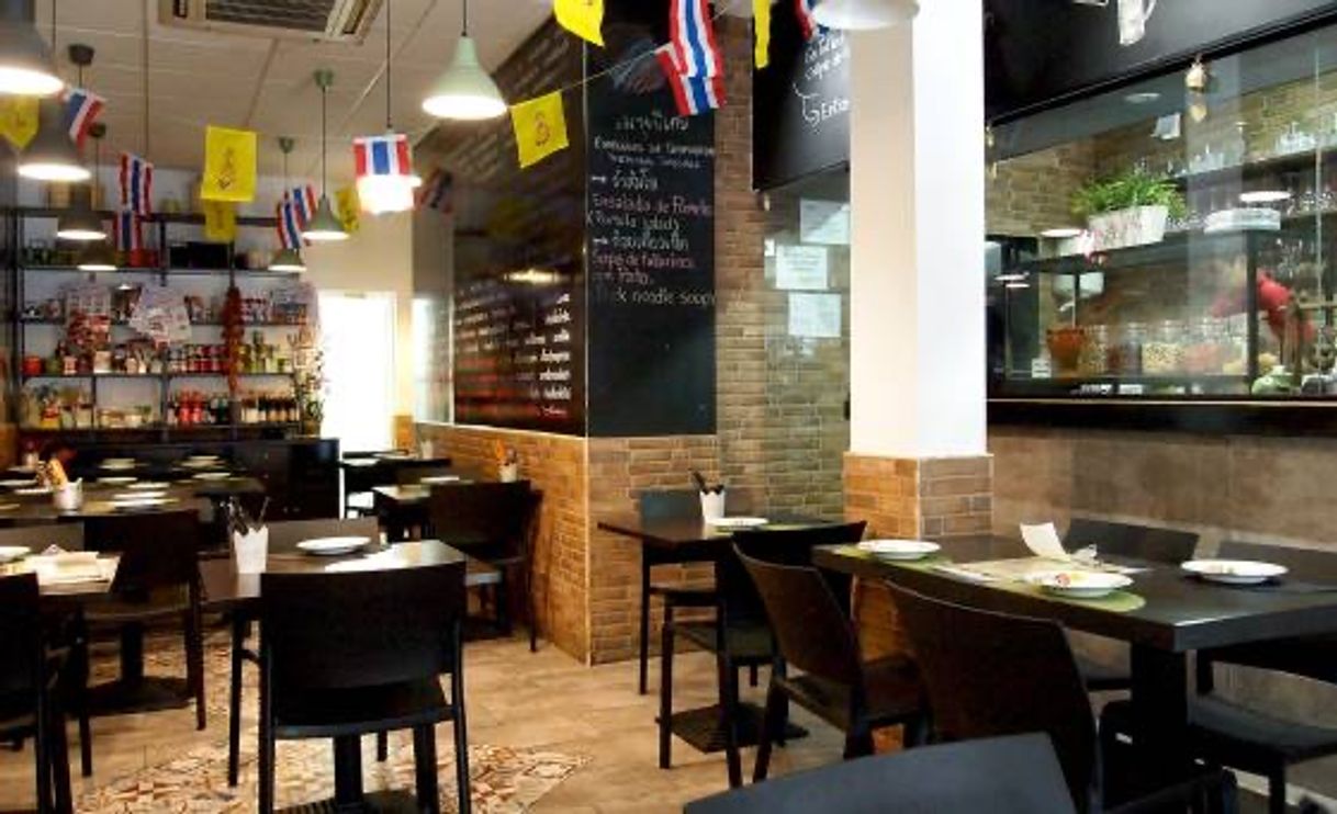 Restaurants Pui's Thai Tapas