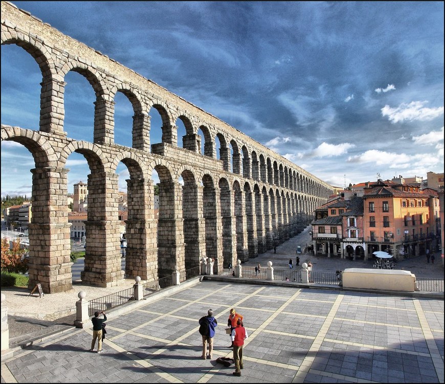 Place Segovia