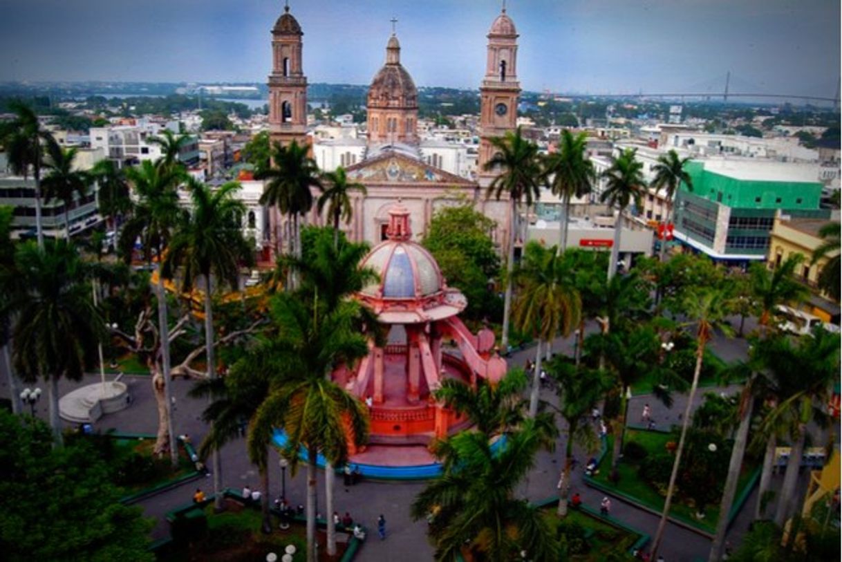 Place Tampico