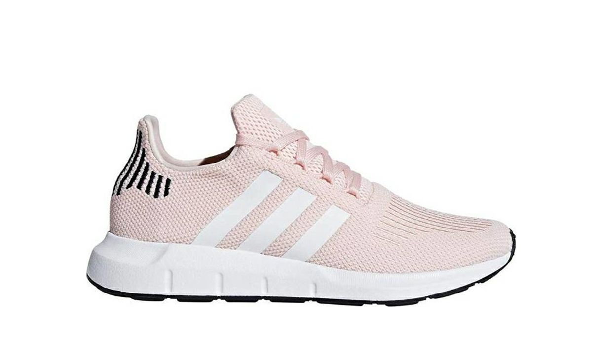 Social adidas 
Women's Swift Run W

