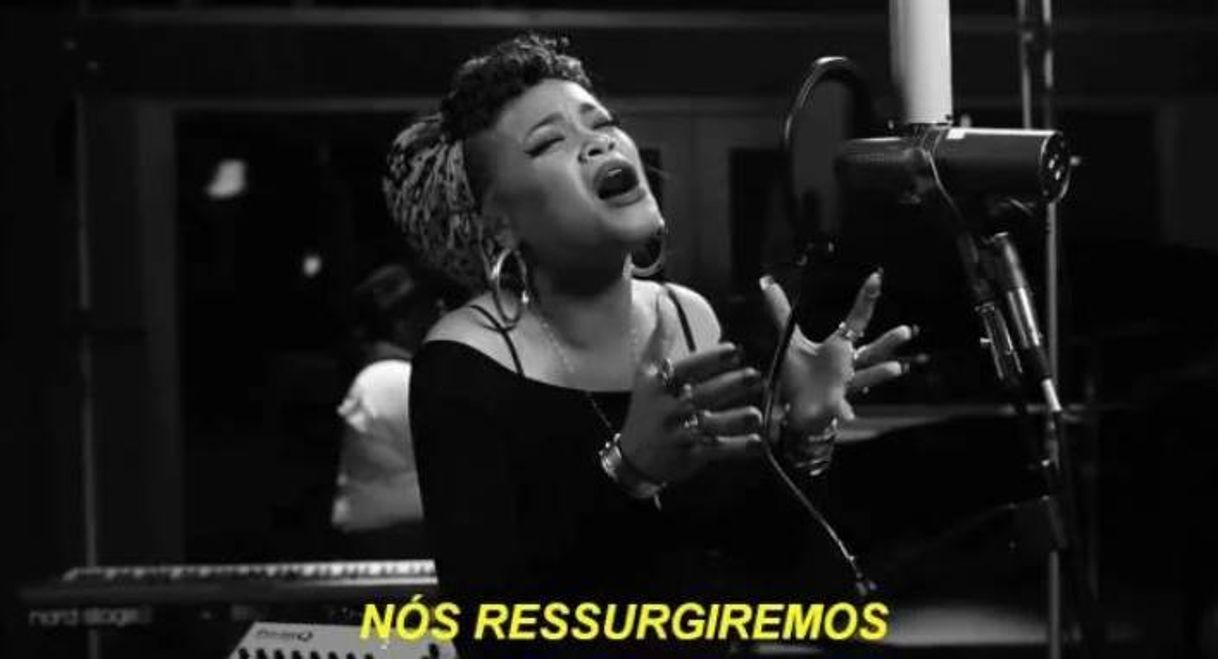 Moda Andra Day - Rise up // tradução