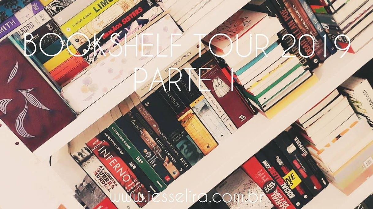 Fashion BOOKSHELF TOUR