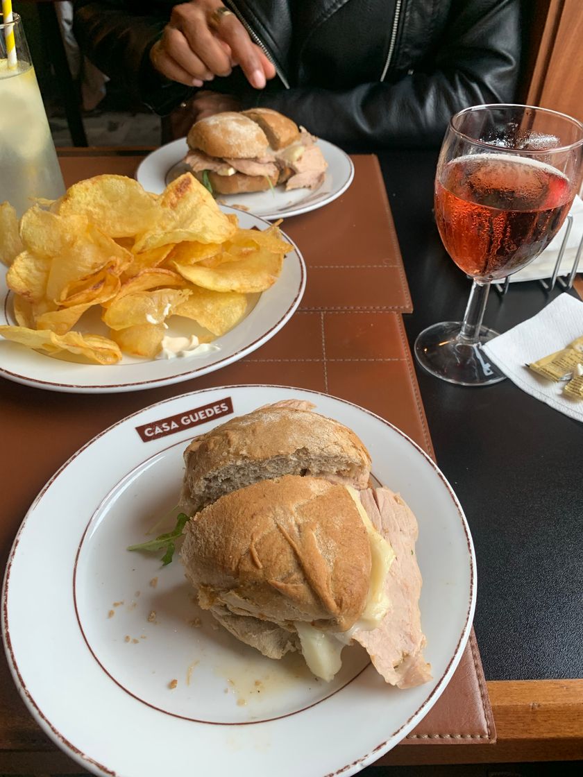 Restaurants Casa Guedes