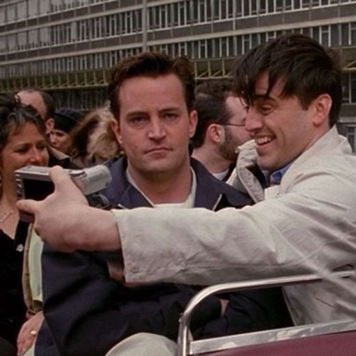 Chandler&Joey