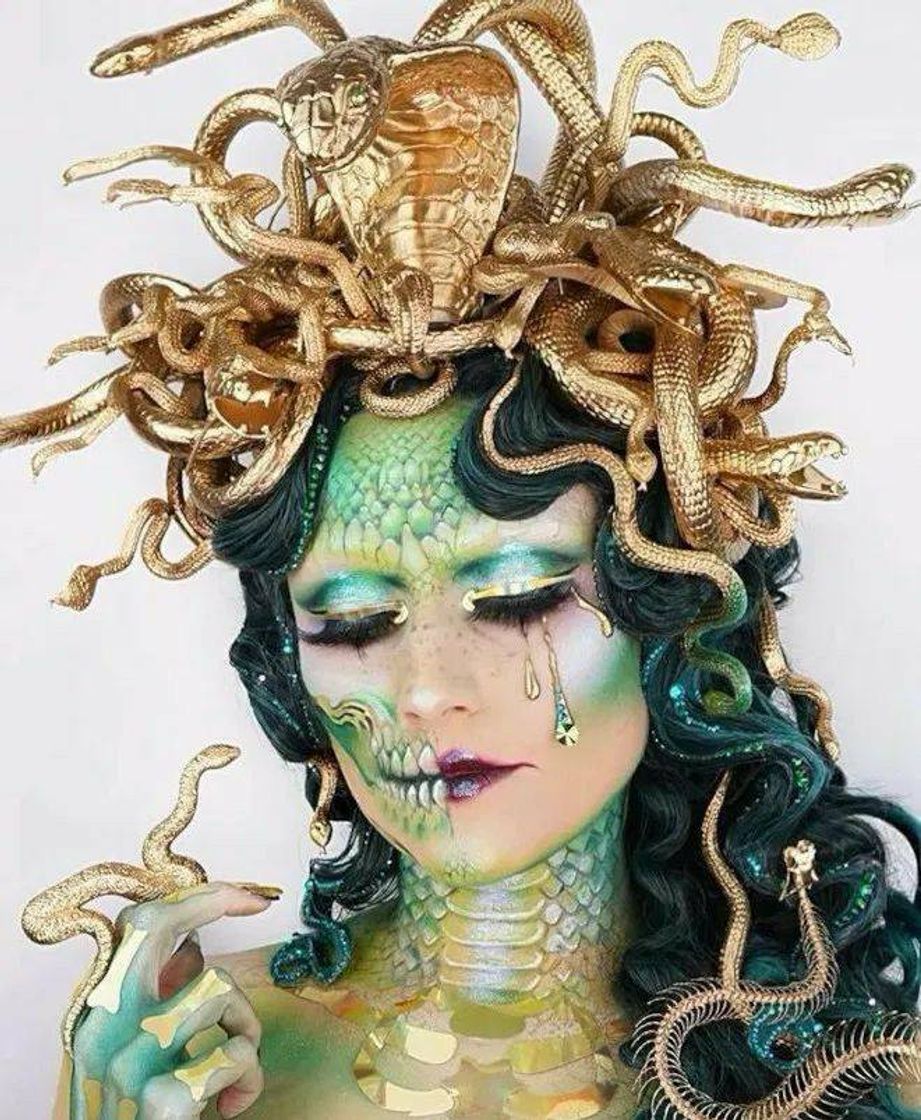 Fashion Medusa