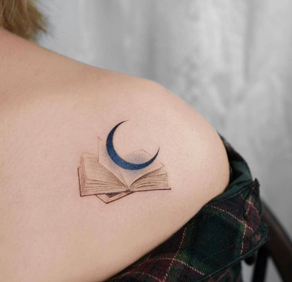 Fashion Tattoo 🤎📖