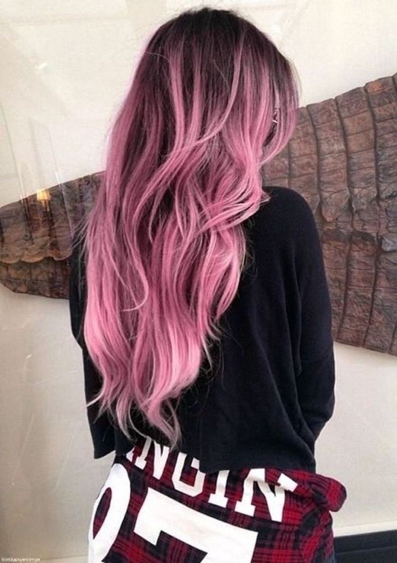 Moda Cabelo rosa nas pontas 🌸