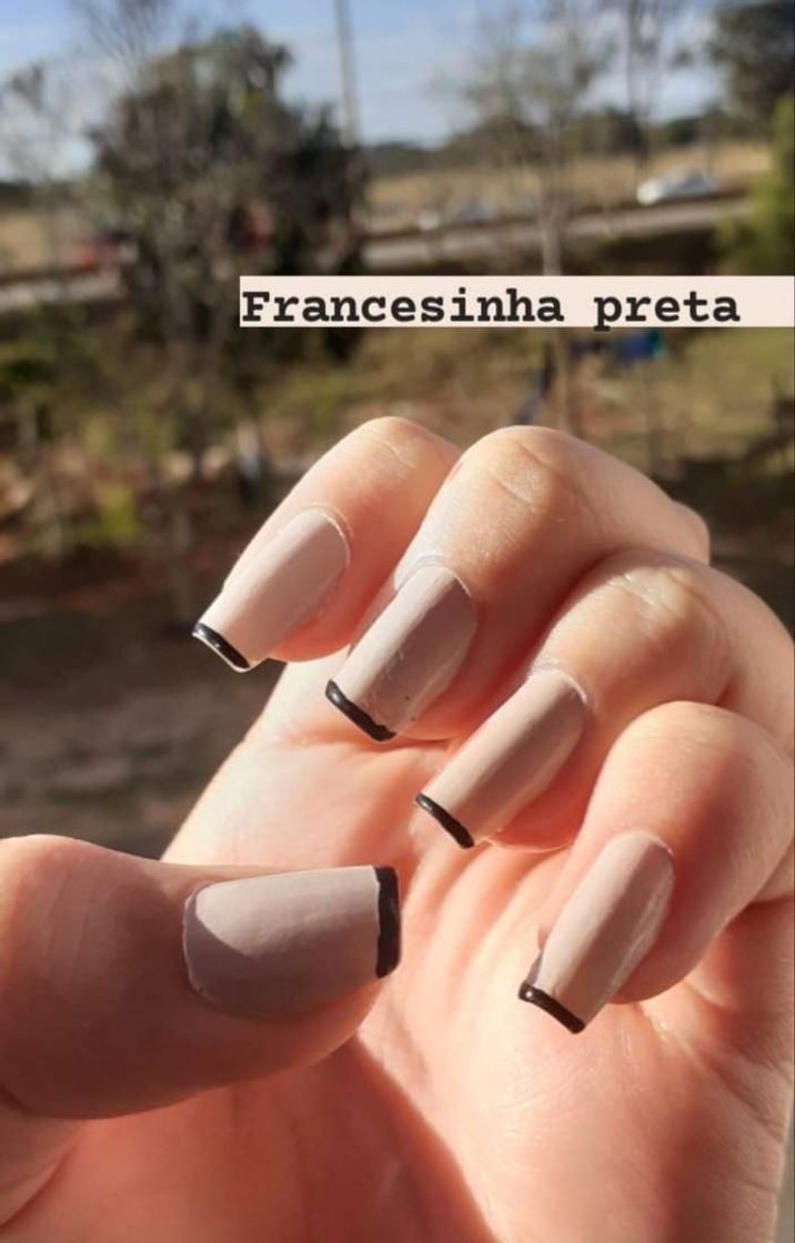 •francesinha preta