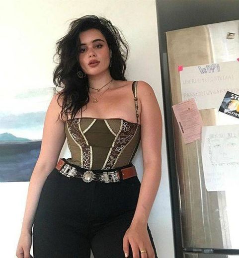 Barbie Ferreira 👑