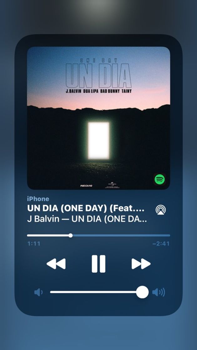 Music UN DIA (ONE DAY) (Feat. Tainy)